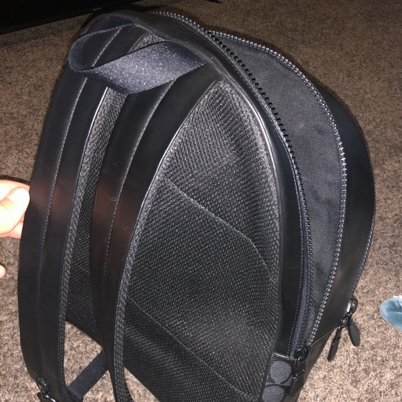 DESIGNER BACKPACK!! - Picture 8 of 8